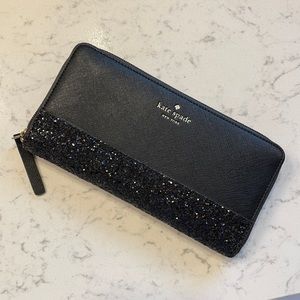 kate spade Greta Court Neda zip around wallet